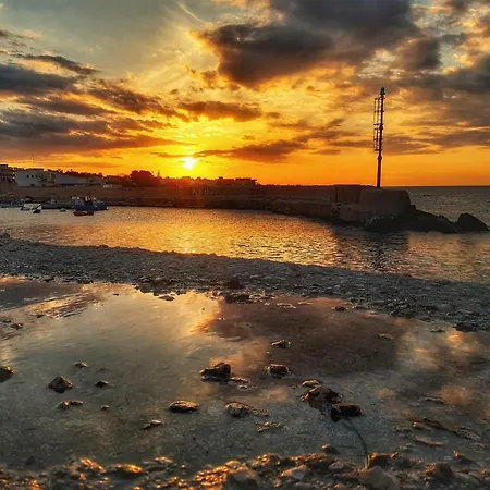 La Stradina مولا دي باري