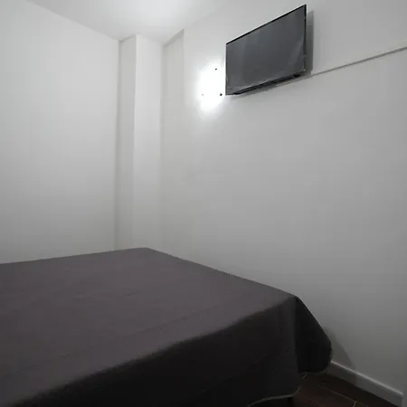 La Stradina مولا دي باري